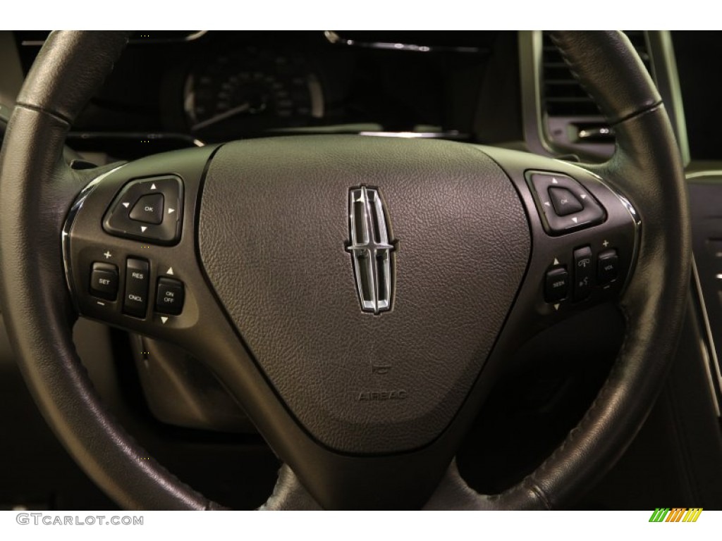 2013 Lincoln MKS EcoBoost AWD Steering Wheel Photos