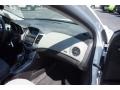 Summit White - Cruze LT Photo No. 16