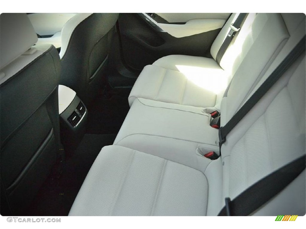 2016 Mazda Mazda6 Grand Touring Rear Seat Photos