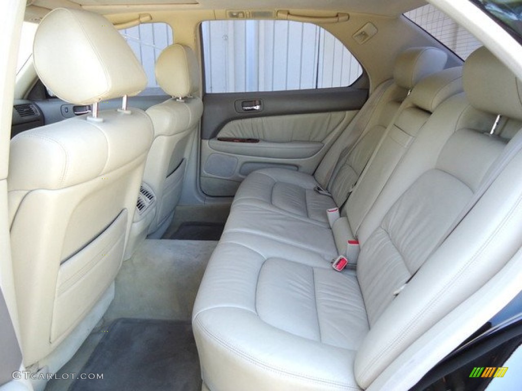 1998 Lexus LS 400 Rear Seat Photo #102931174