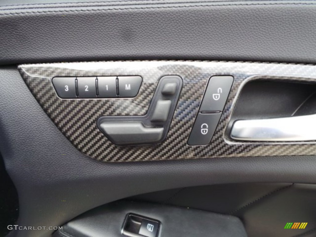 2013 Mercedes-Benz CLS 63 AMG Controls Photos