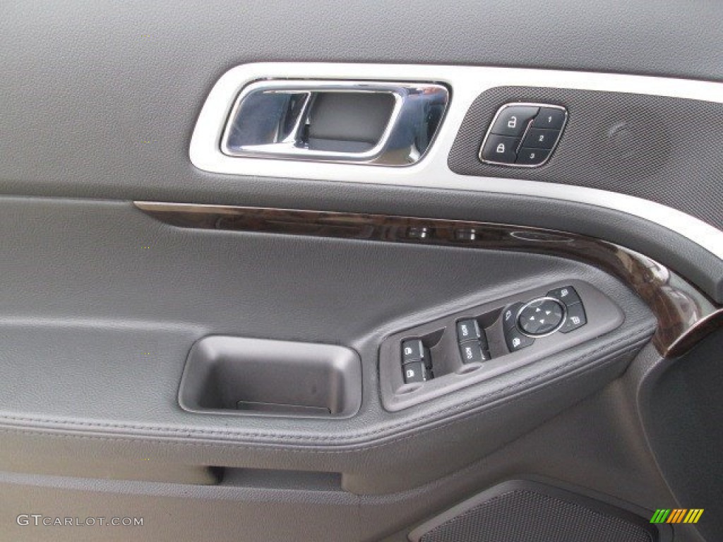 2015 Explorer Limited - White Platinum / Charcoal Black photo #32