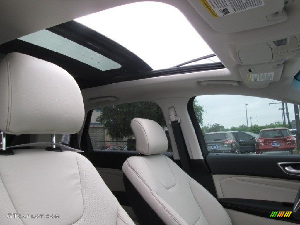 2015 Ford Edge Titanium Sunroof Photo #102942614