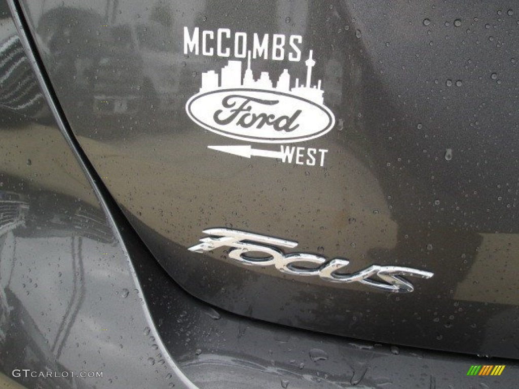 2015 Focus ST Hatchback - Magnetic Metallic / ST Charcoal Black Recaro Sport Seats photo #13