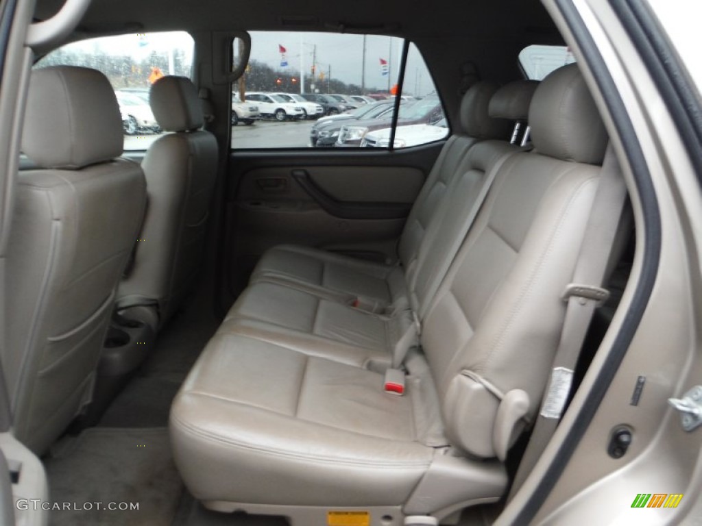 Taupe Interior 2005 Toyota Sequoia SR5 4WD Photo #102948515
