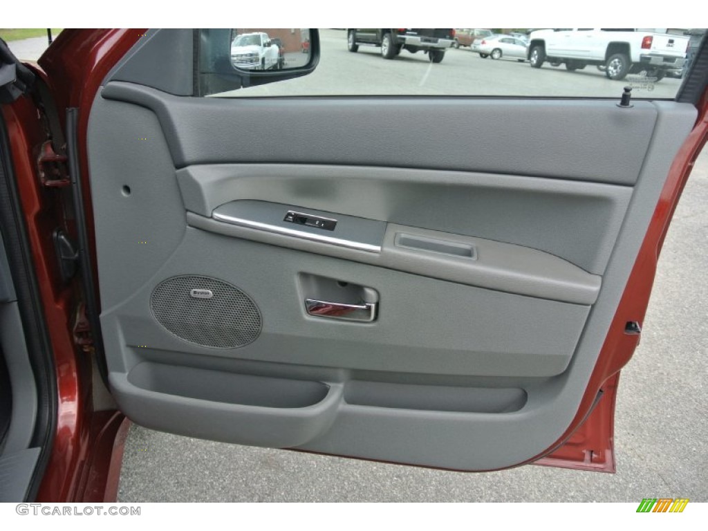 2007 Jeep Grand Cherokee SRT8 4x4 Door Panel Photos