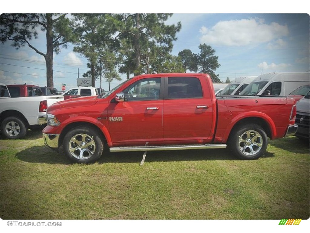 2015 1500 Laramie Crew Cab - Flame Red / Black photo #2