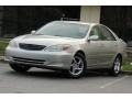 Lunar Mist Metallic - Camry LE Photo No. 26