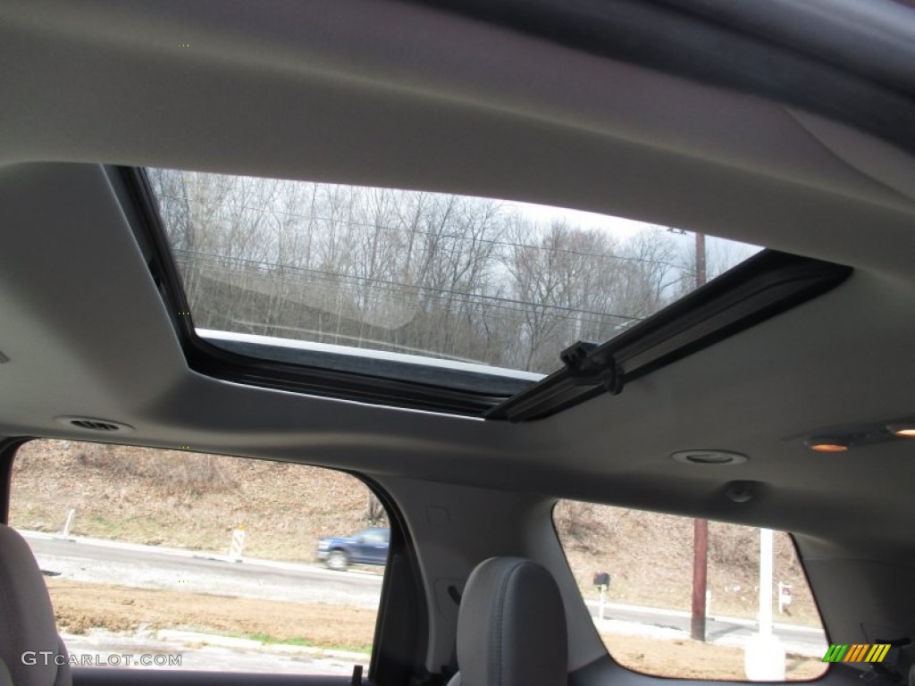 2011 Acadia SLE AWD - Deep Blue Metallic / Light Titanium photo #24