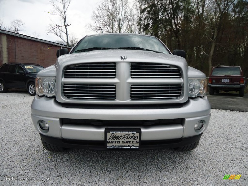 2003 Ram 1500 ST Quad Cab 4x4 - Bright Silver Metallic / Dark Slate Gray photo #2