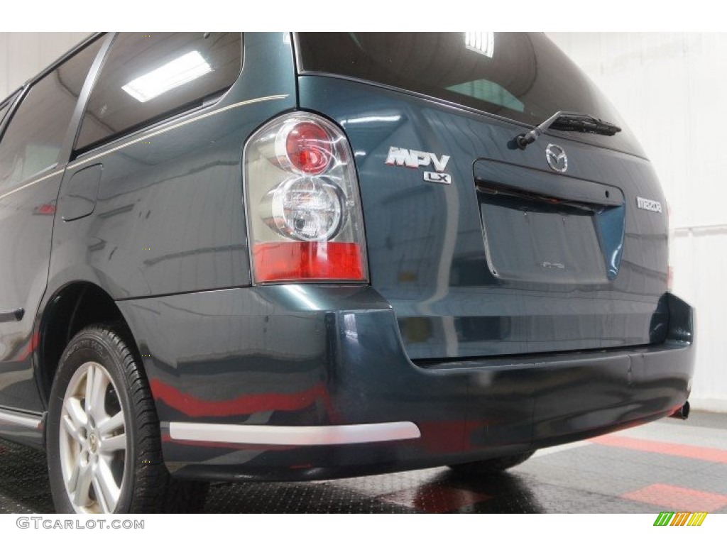 2006 MPV LX - Nordic Green Mica / Beige photo #45