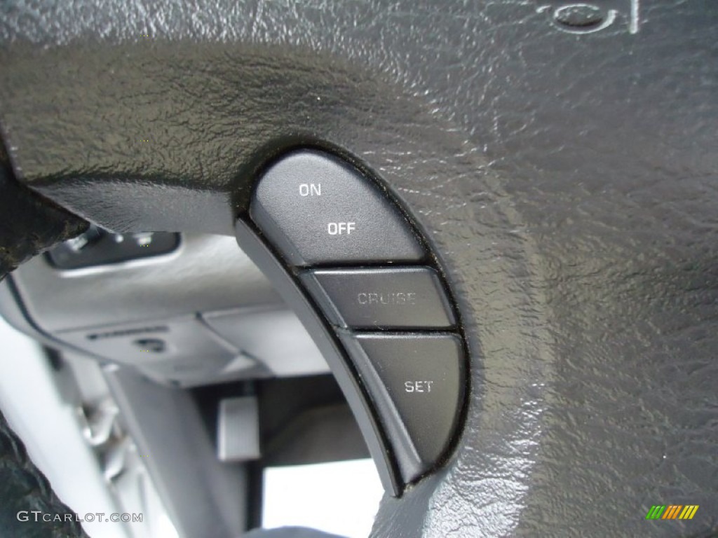 2003 Dodge Ram 1500 ST Quad Cab 4x4 Controls Photo #102959340