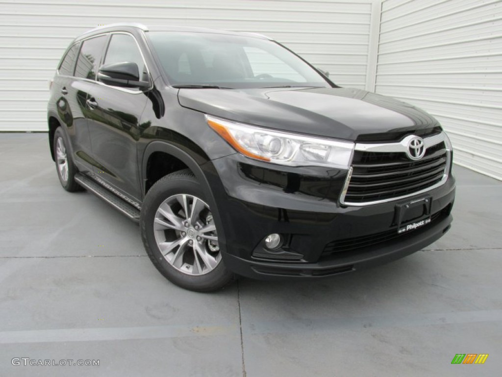 2015 Highlander XLE - Attitude Black Metallic / Black photo #1