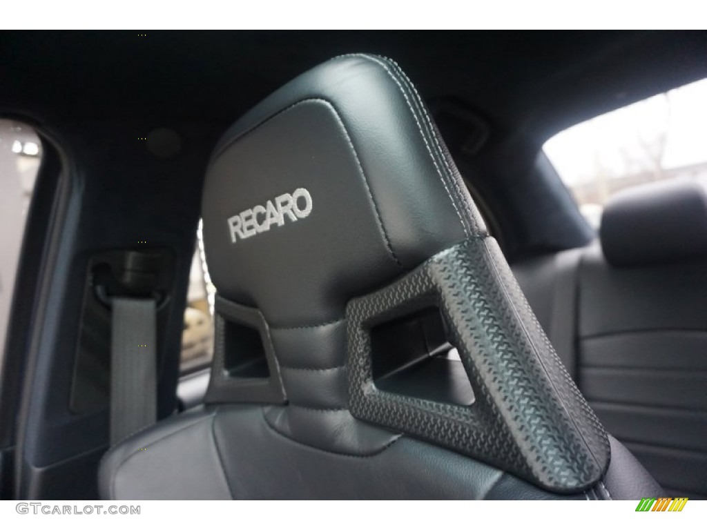 2014 Mitsubishi Lancer Evolution MR Front Seat Photo #102964854