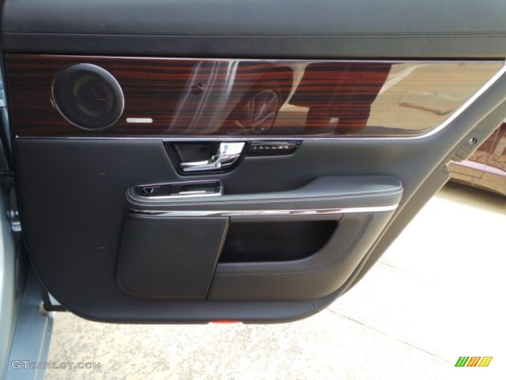 2011 XJ XJL Supercharged - Liquid Silver Metallic / Jet Black/Ivory photo #45