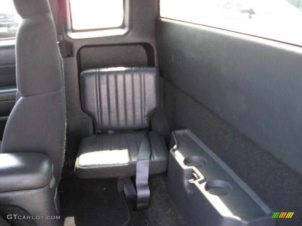 2003 S10 ZR2 Extended Cab 4x4 - Yellow / Graphite photo #11