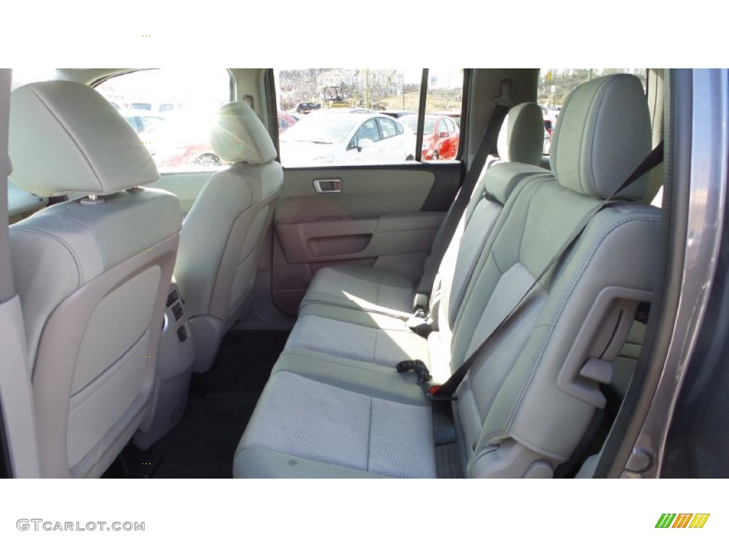 2015 Pilot LX 4WD - Modern Steel Metallic / Gray photo #12