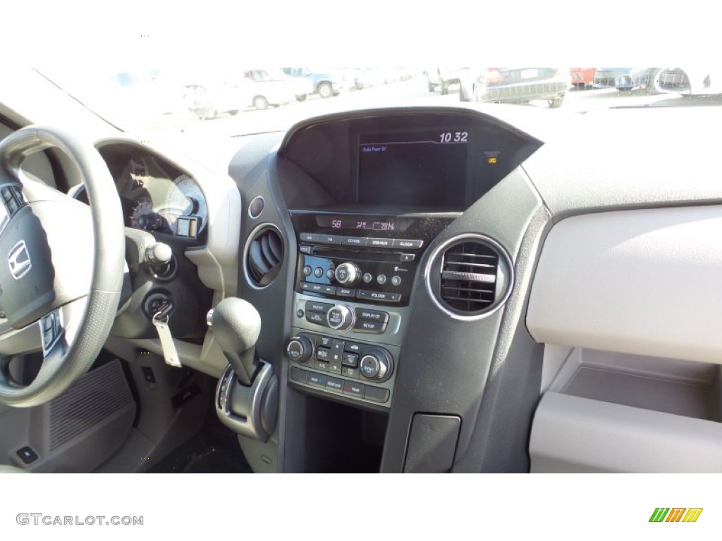 2015 Pilot LX 4WD - Modern Steel Metallic / Gray photo #19