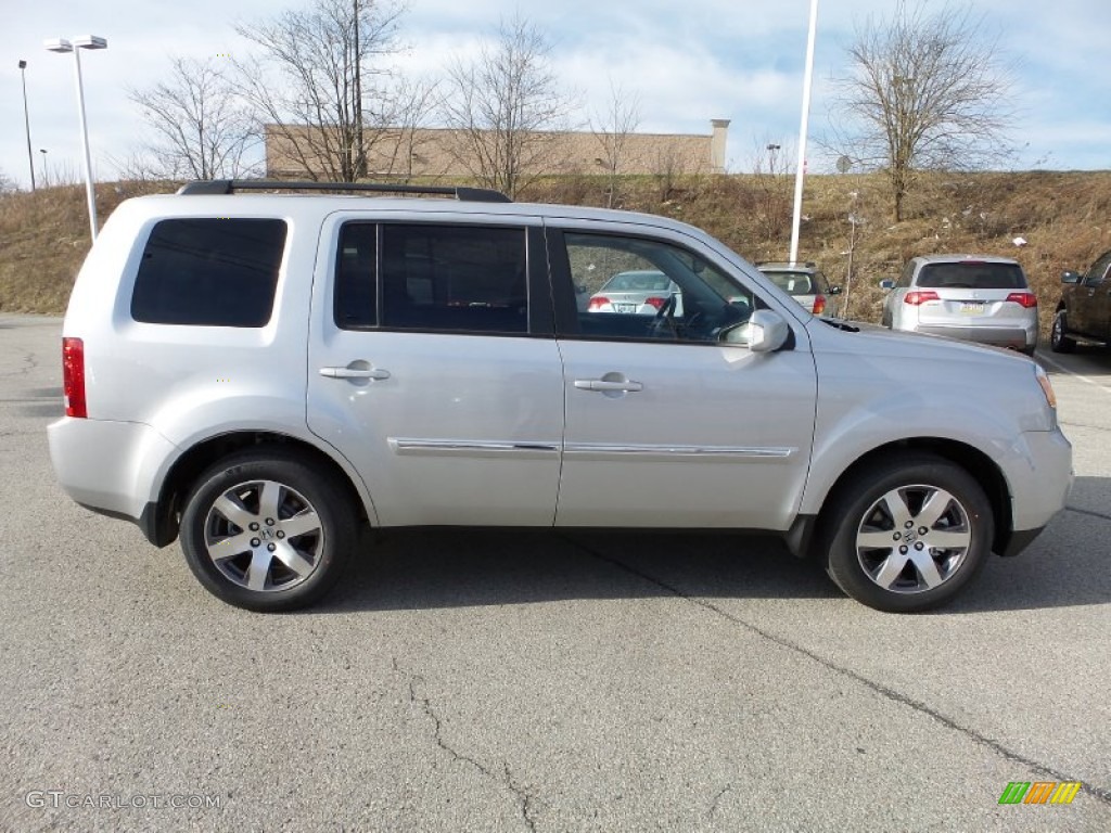 2015 Pilot Touring 4WD - Alabaster Silver Metallic / Black photo #7