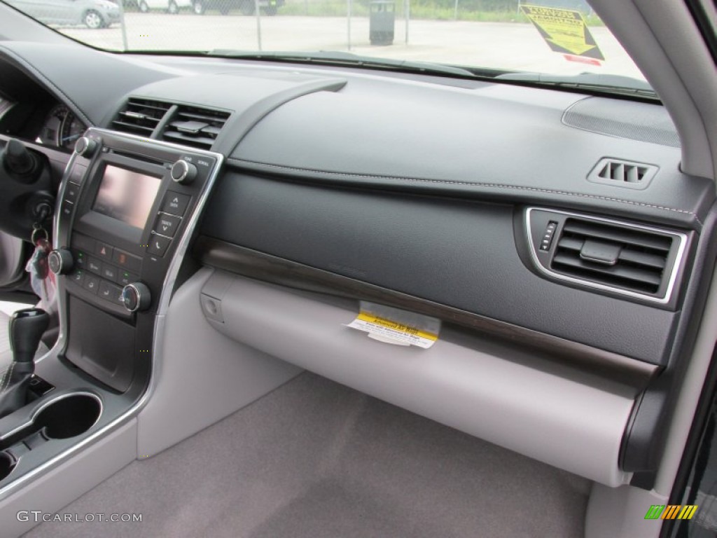 2015 Camry LE - Cosmic Gray Mica / Ash photo #16