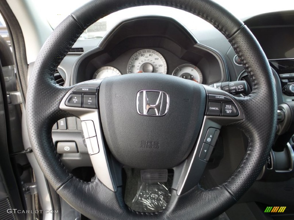 2015 Pilot Touring 4WD - Alabaster Silver Metallic / Black photo #19