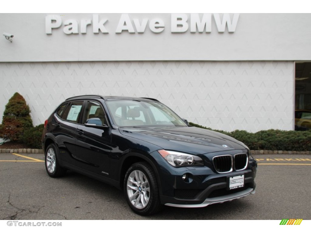 2015 X1 xDrive28i - Midnight Blue Metallic / Beige photo #1