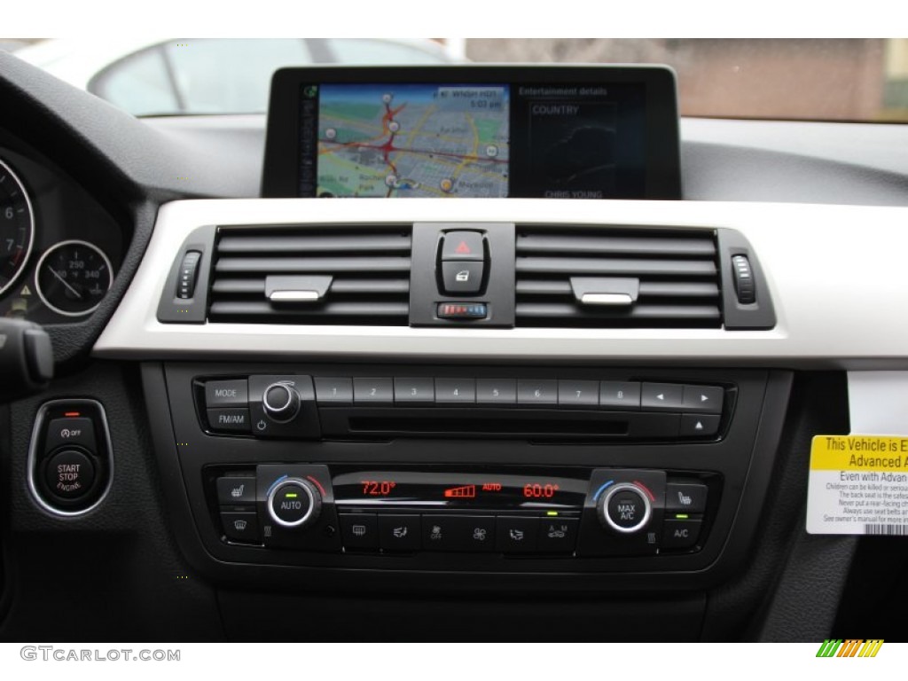 2015 3 Series 320i xDrive Sedan - Alpine White / Black photo #16