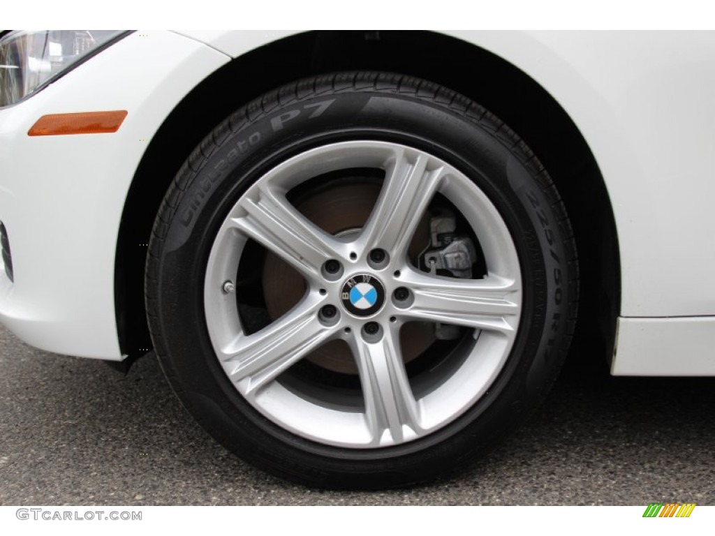 2015 3 Series 320i xDrive Sedan - Alpine White / Black photo #32