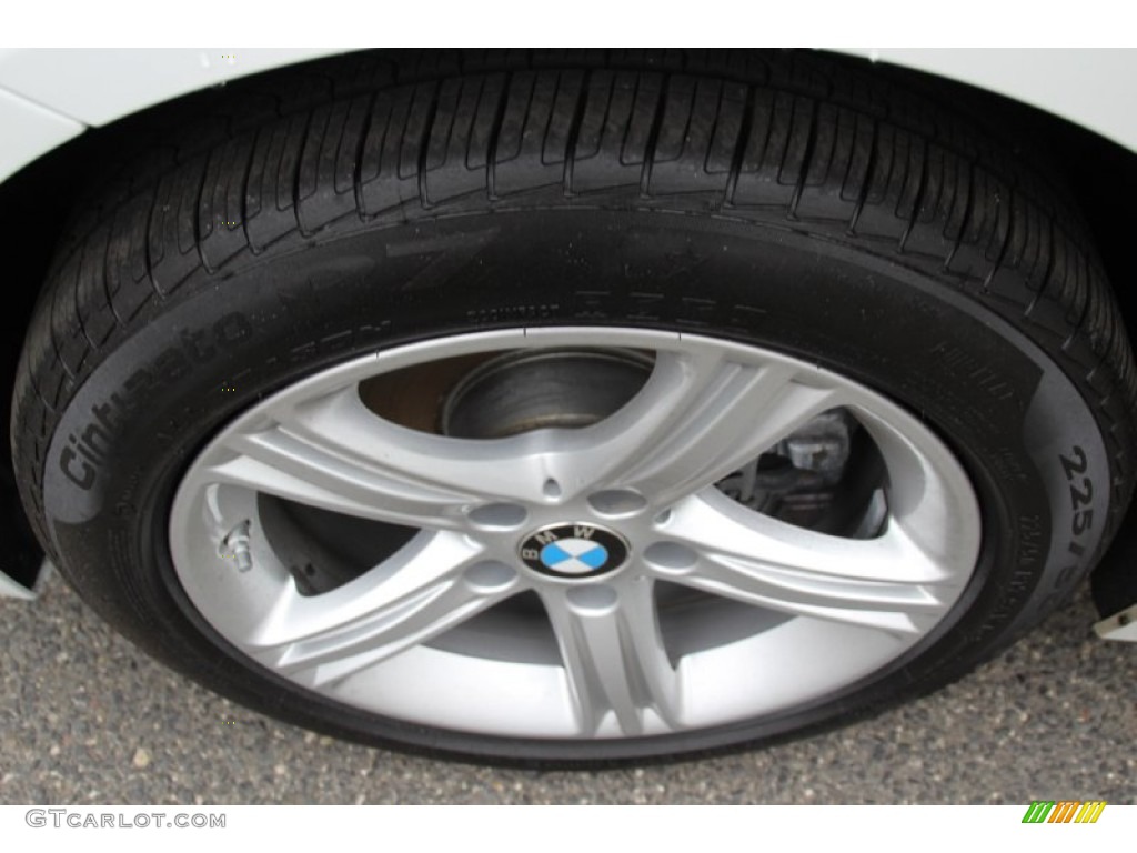 2015 3 Series 320i xDrive Sedan - Alpine White / Black photo #33