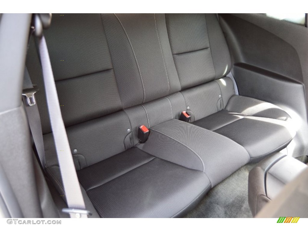 2013 Chevrolet Camaro SS Coupe Rear Seat Photos