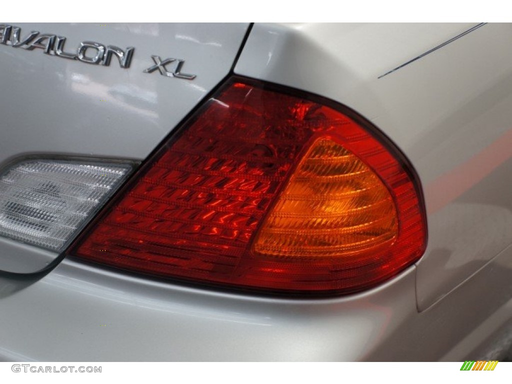 2001 Avalon XL - Lunar Mist Metallic / Stone photo #51