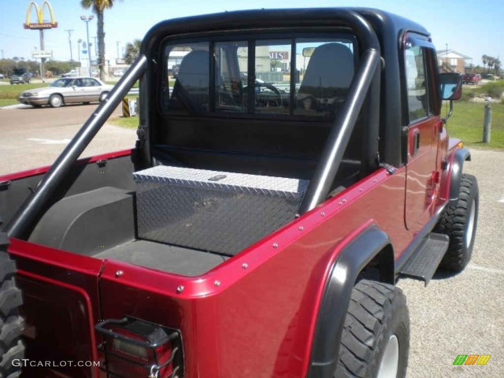 1984 Jeep Scrambler CJ-8 4x4 Trunk Photos