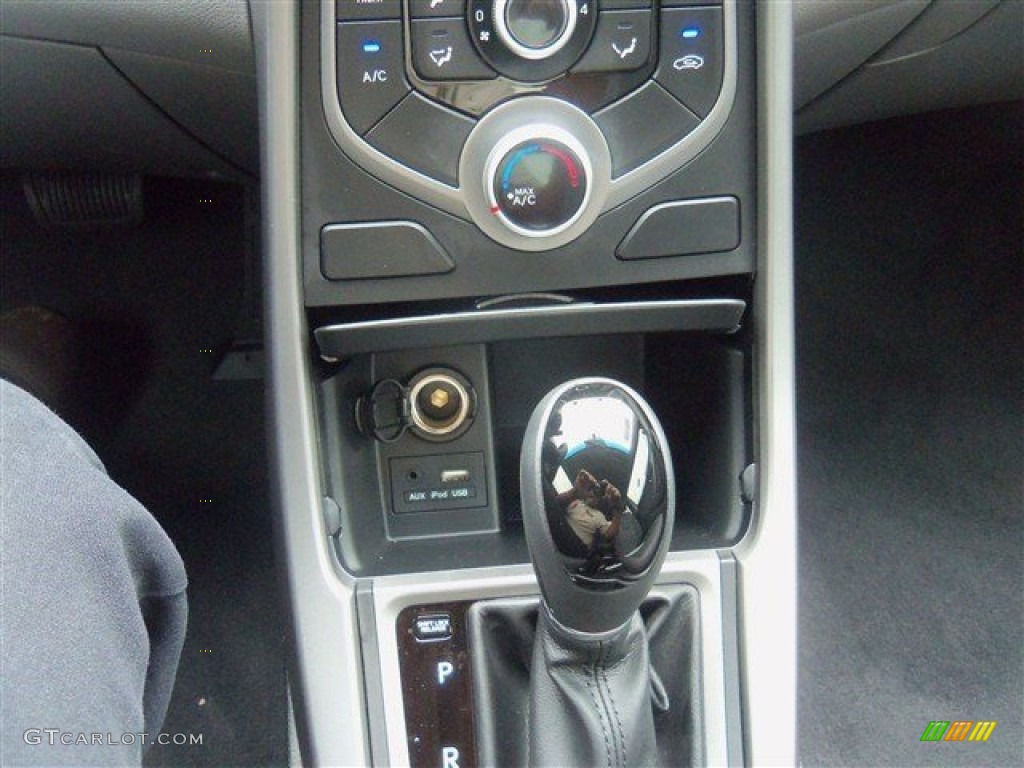 2016 Elantra SE - White / Gray photo #16