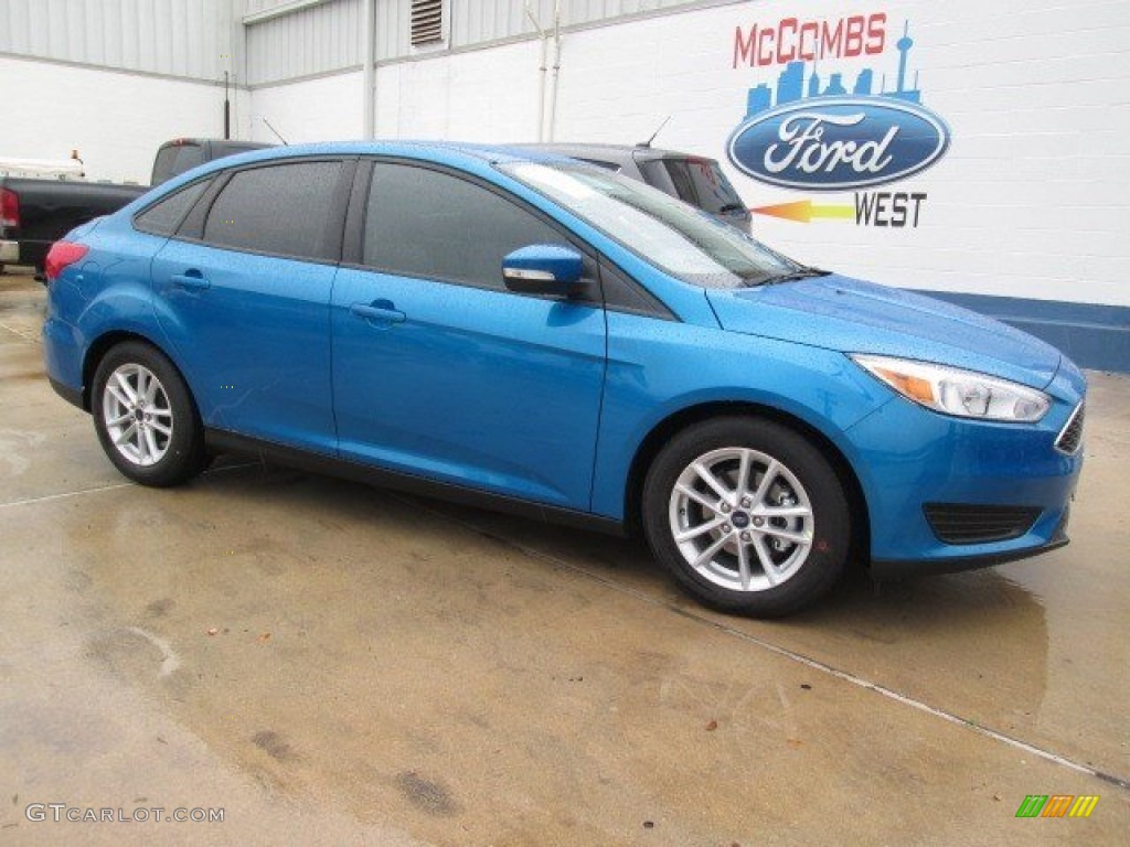 2015 Focus SE Sedan - Blue Candy Metallic / Medium Light Stone photo #1