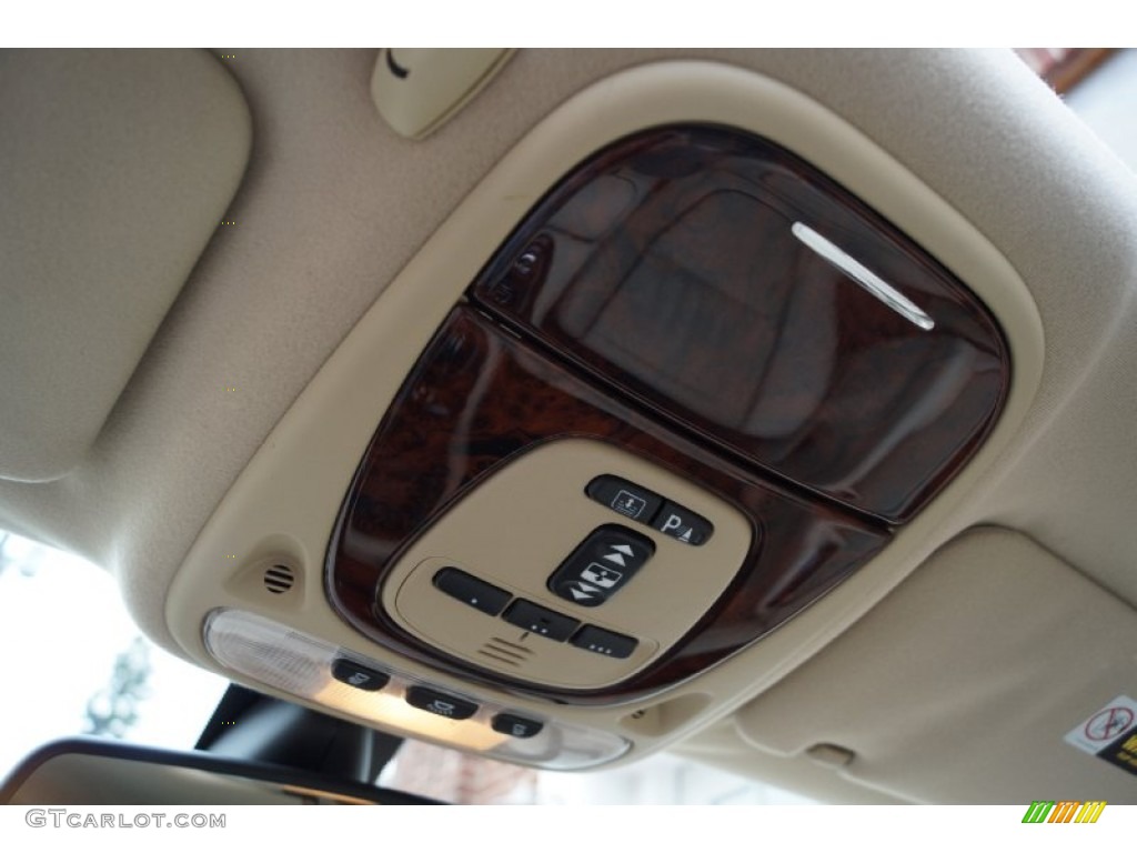 2006 XJ Super V8 - Radiance Red Metallic / Ivory photo #77
