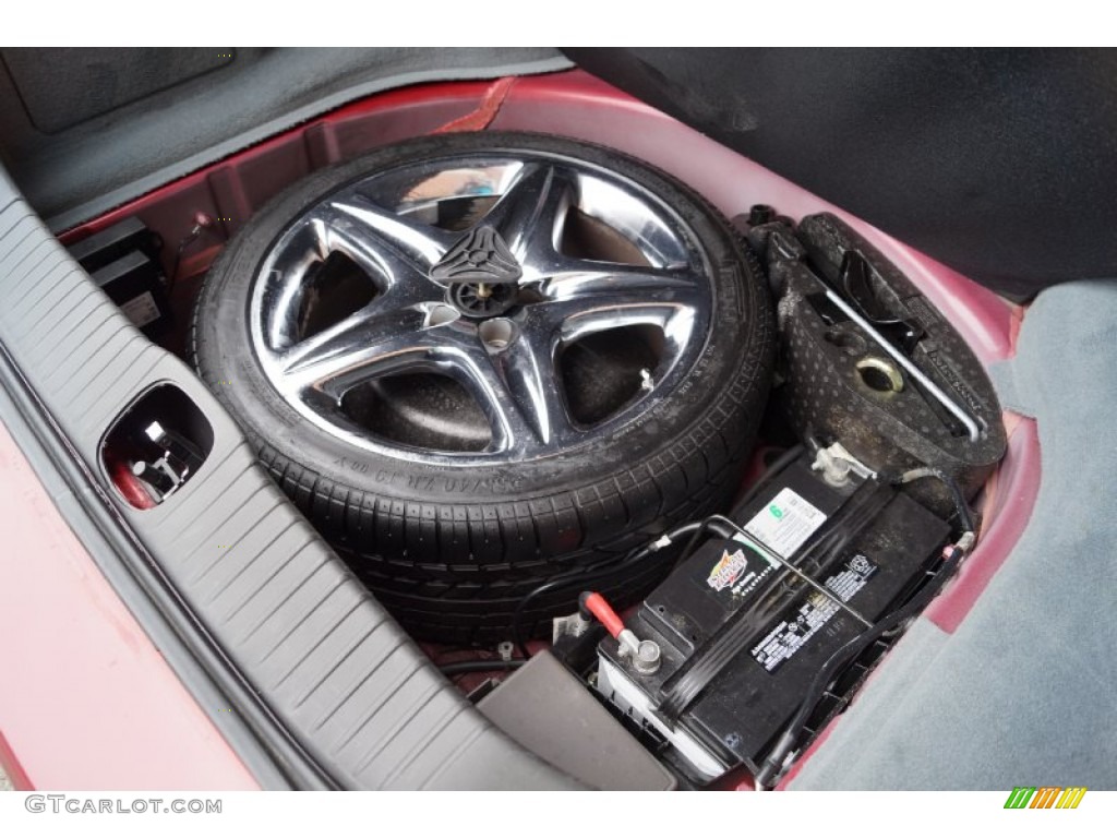2006 XJ Super V8 - Radiance Red Metallic / Ivory photo #110