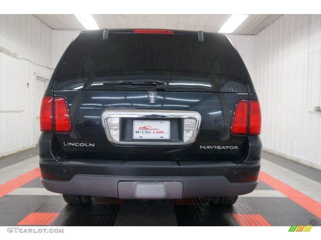 2003 Navigator Luxury - Black / Black photo #9
