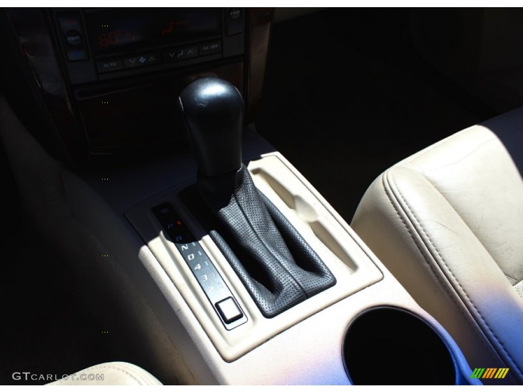 2004 CTS Sedan - Red Line / Light Neutral photo #18