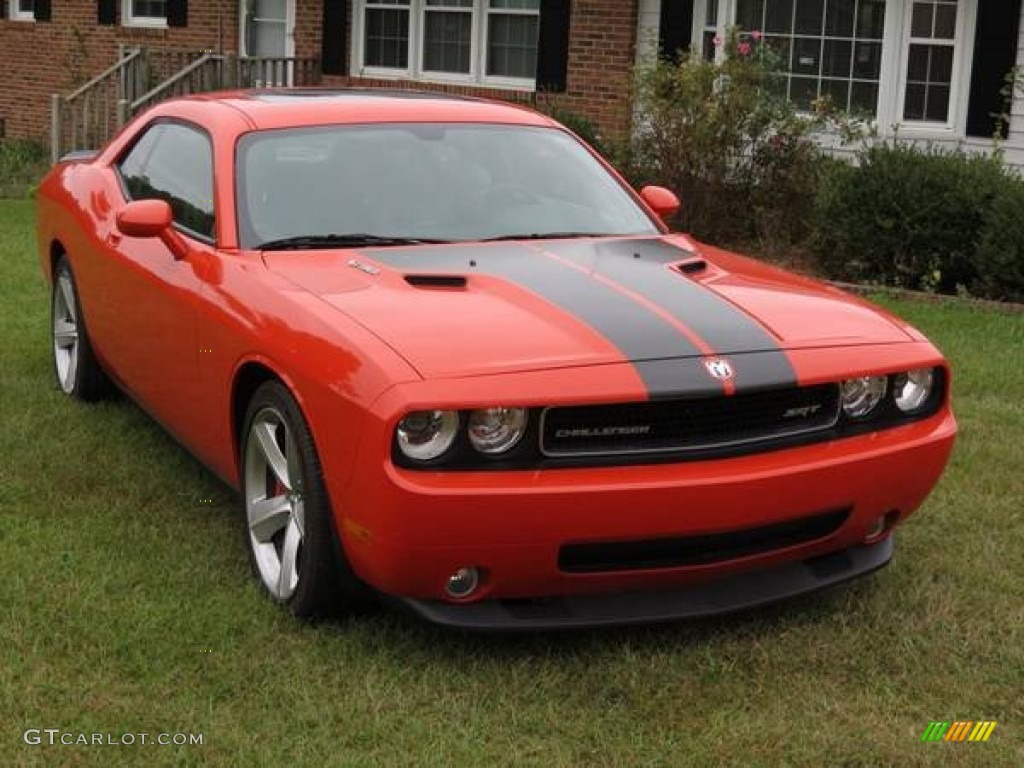 2008 Challenger SRT8 - HEMI Orange / Dark Slate Gray photo #2