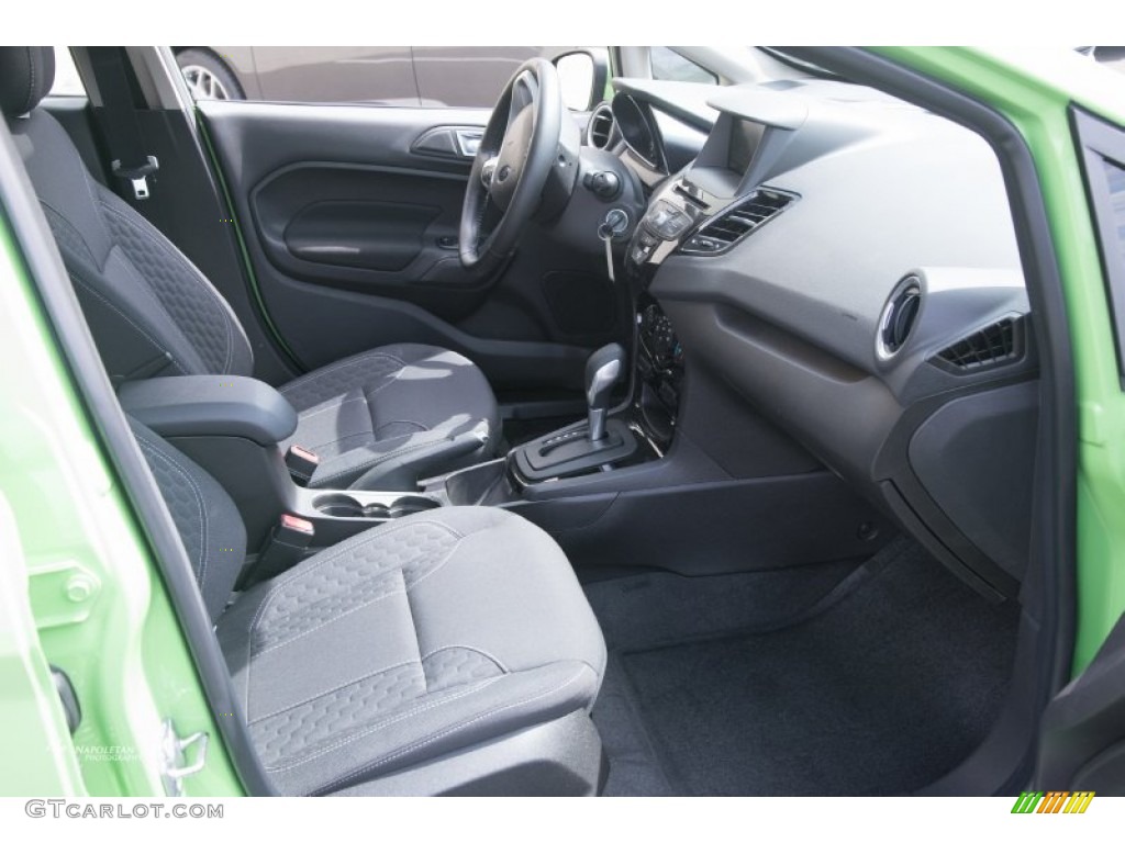 2015 Fiesta SE Sedan - Green Envy / Charcoal Black photo #6