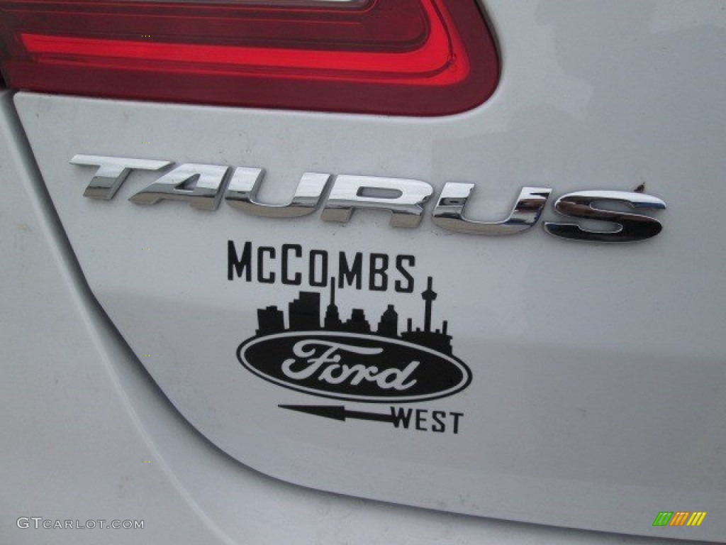 2015 Taurus SE - Oxford White / Dune photo #11