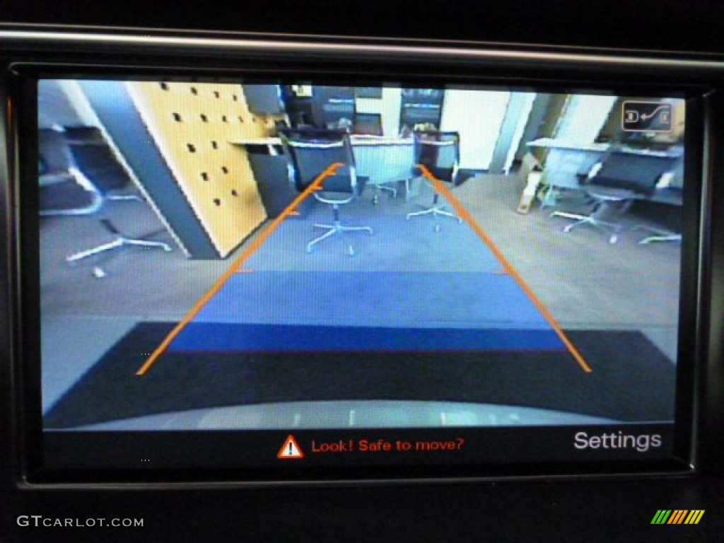 2015 A4 2.0T Premium Plus quattro - Florett Silver Metallic / Black photo #17