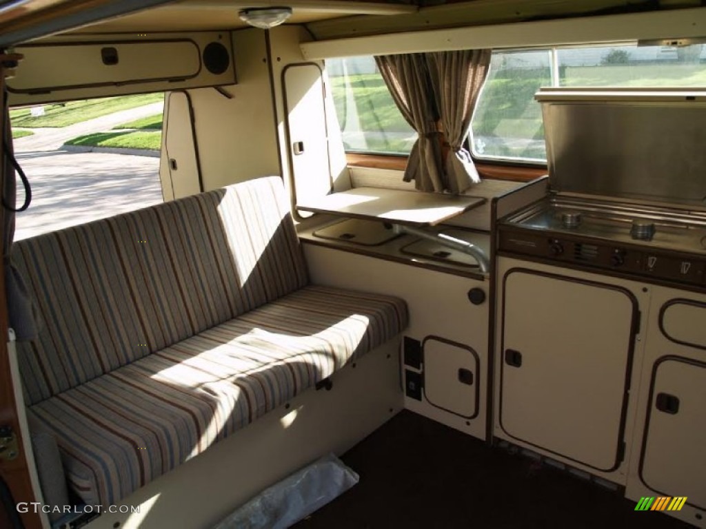 1983 Volkswagen Vanagon Camper Rear Seat Photo #103023738
