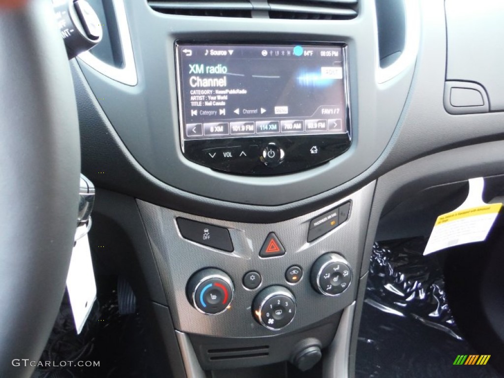 2015 Chevrolet Trax LTZ AWD Controls Photo #103024392