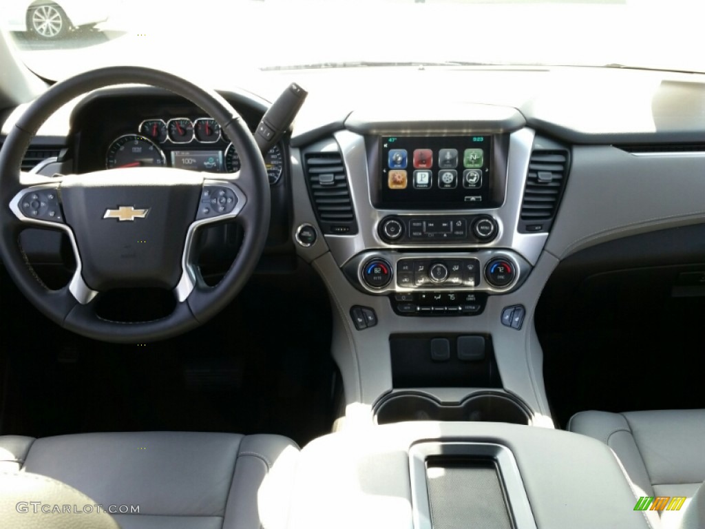 2015 Suburban LT 4WD - Black / Jet Black photo #16