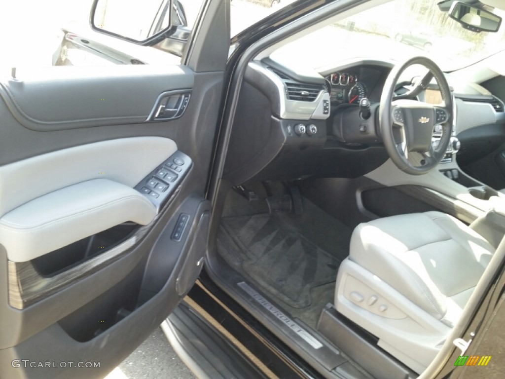 2015 Suburban LT 4WD - Black / Jet Black photo #20