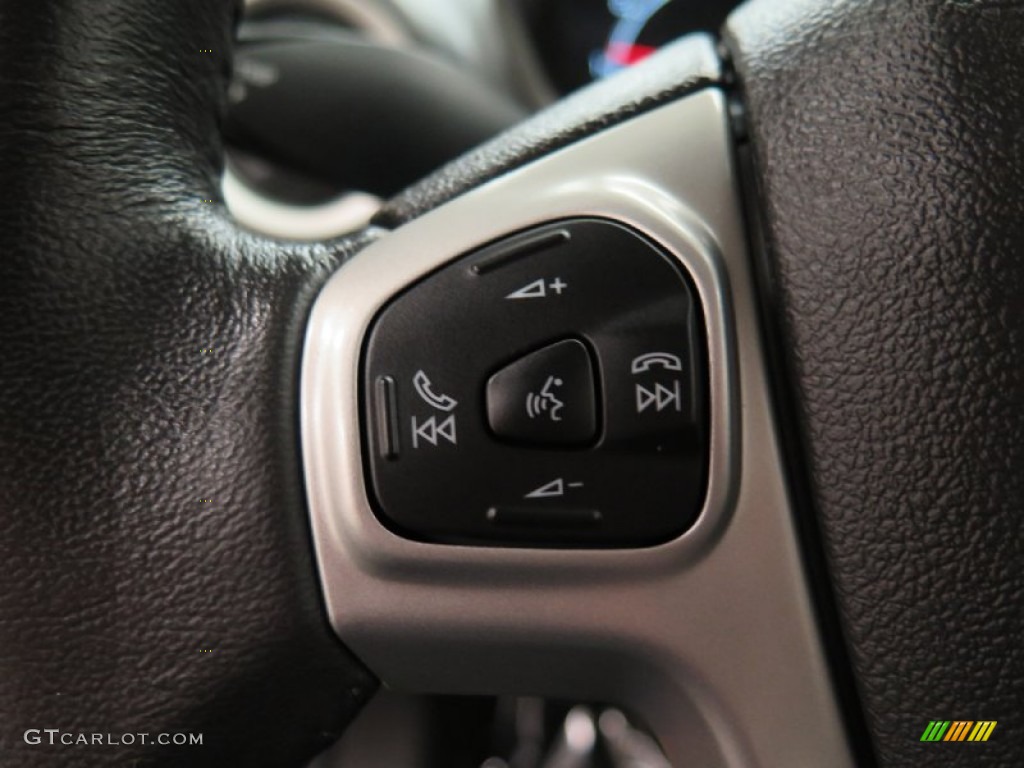 2013 Fiesta Titanium Hatchback - Lime Squeeze / Charcoal Black Leather photo #19