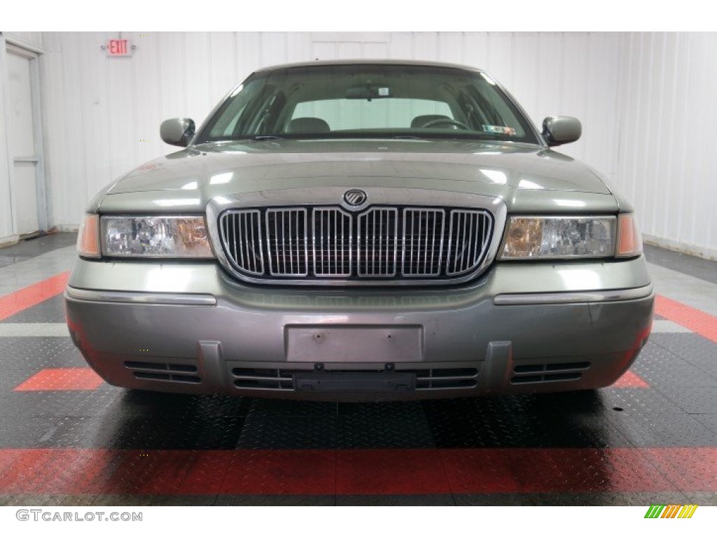 2002 Grand Marquis GS - Spruce Green Metallic / Light Graphite Grey photo #4