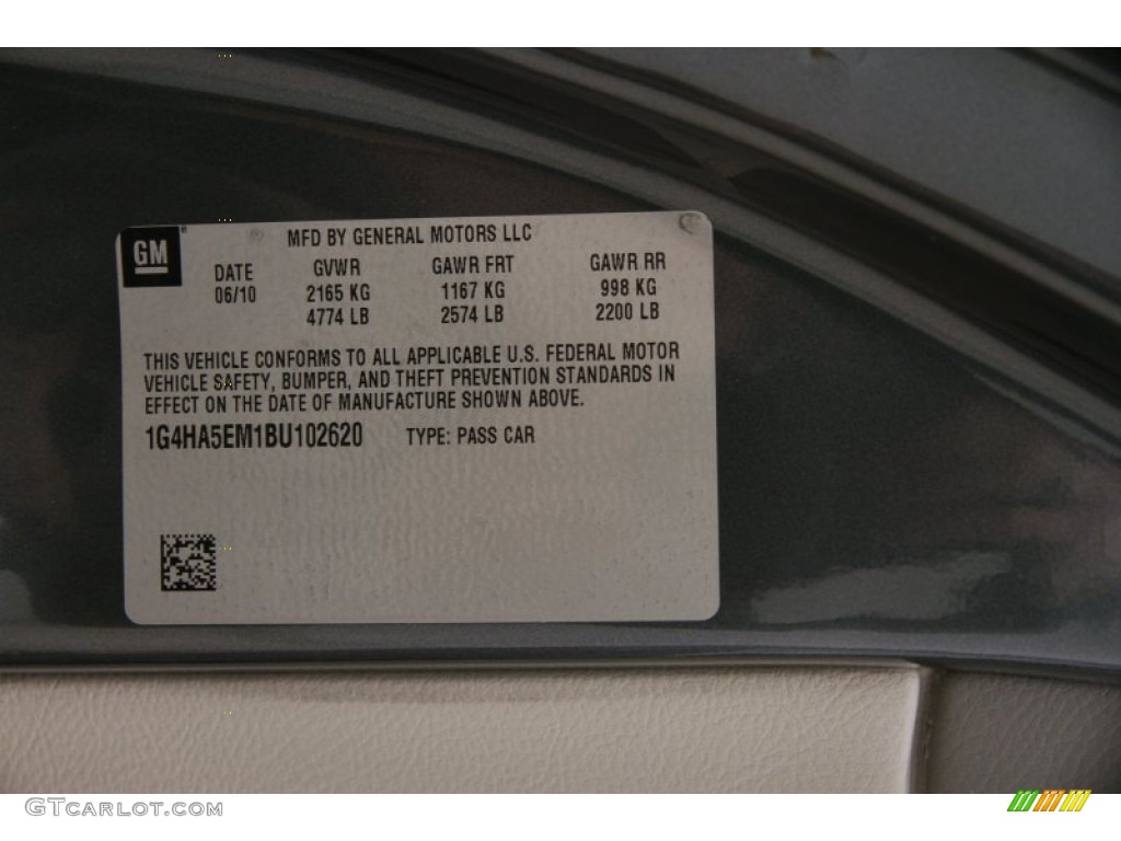 2011 Lucerne CX - Cyber Gray Metallic / Titanium photo #15