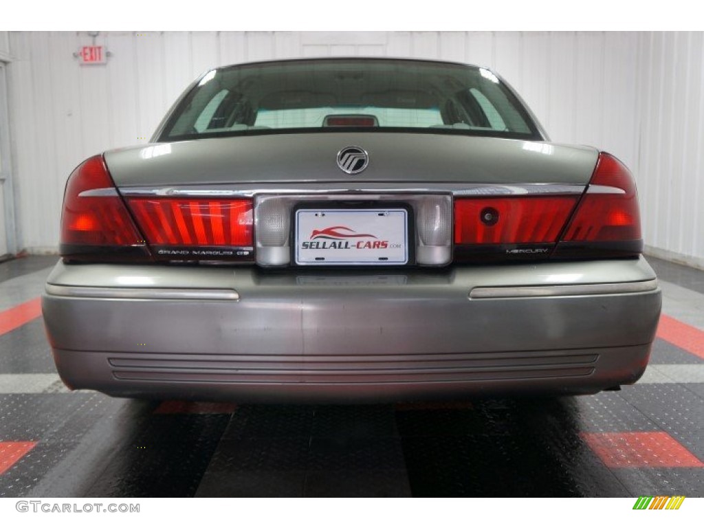 2002 Grand Marquis GS - Spruce Green Metallic / Light Graphite Grey photo #10